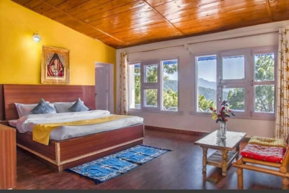 5 Bedrooms By Humble Stay Kasauli Exterior foto